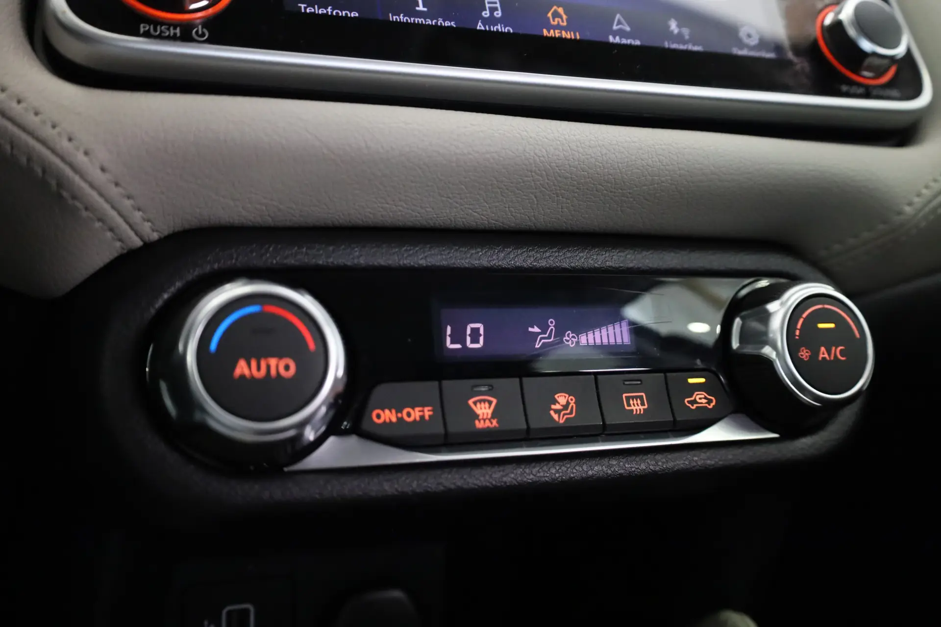 Nissan Micra 1.0 IG-T N-Connecta 29