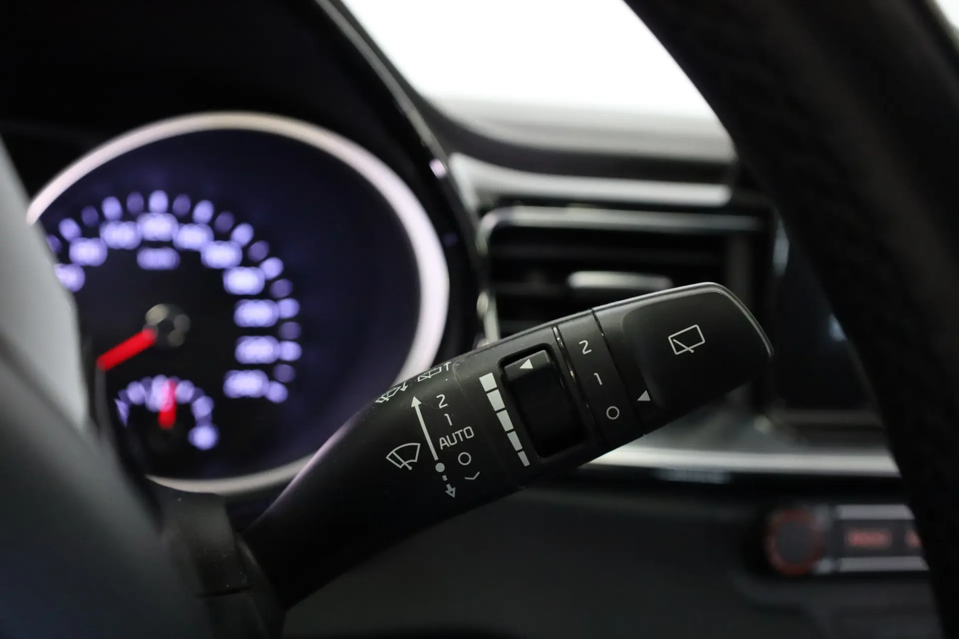 Kia Ceed 1.4 T-GDI TX+SRF 7DCT 44