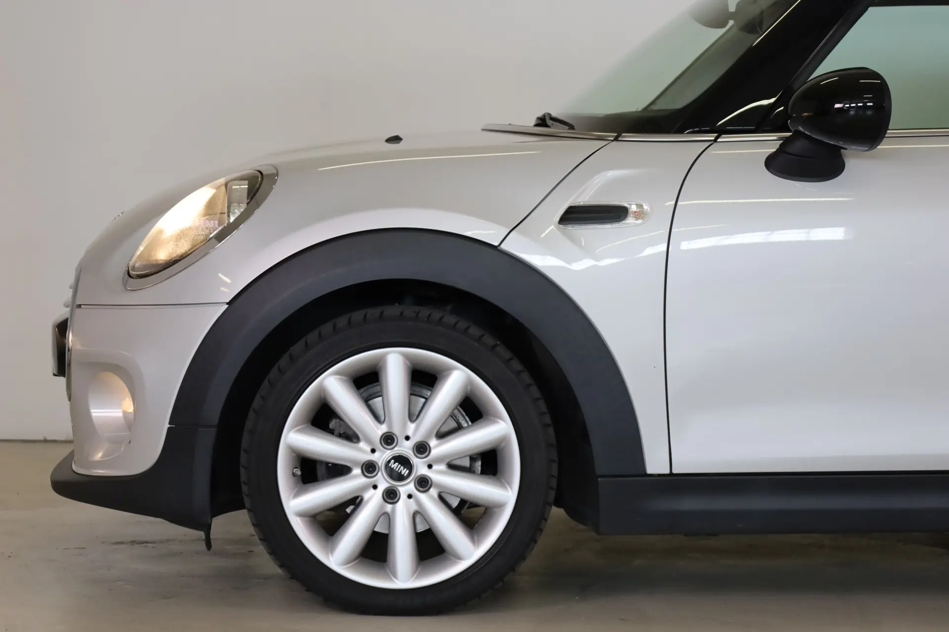 MINI 3 Portas Cooper D 7