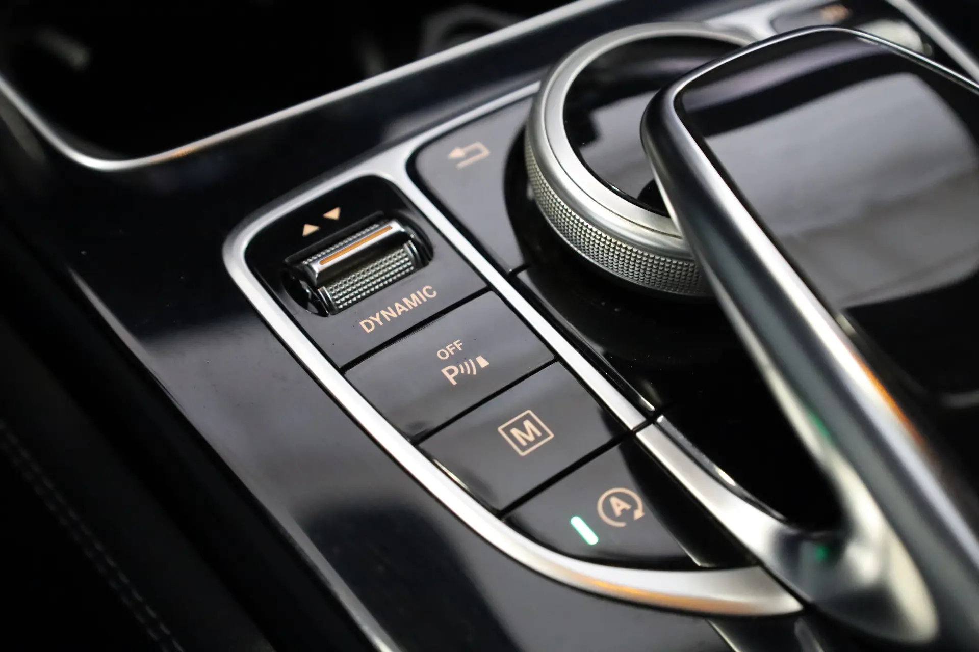 Mercedes-Benz GLC 250 d AMG Line 4-Matic 41