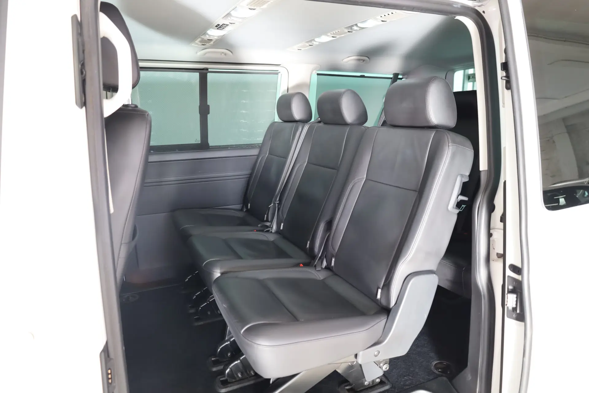 Volkswagen Caravelle 2.0 TDI BlueMotion Highline Aut 13