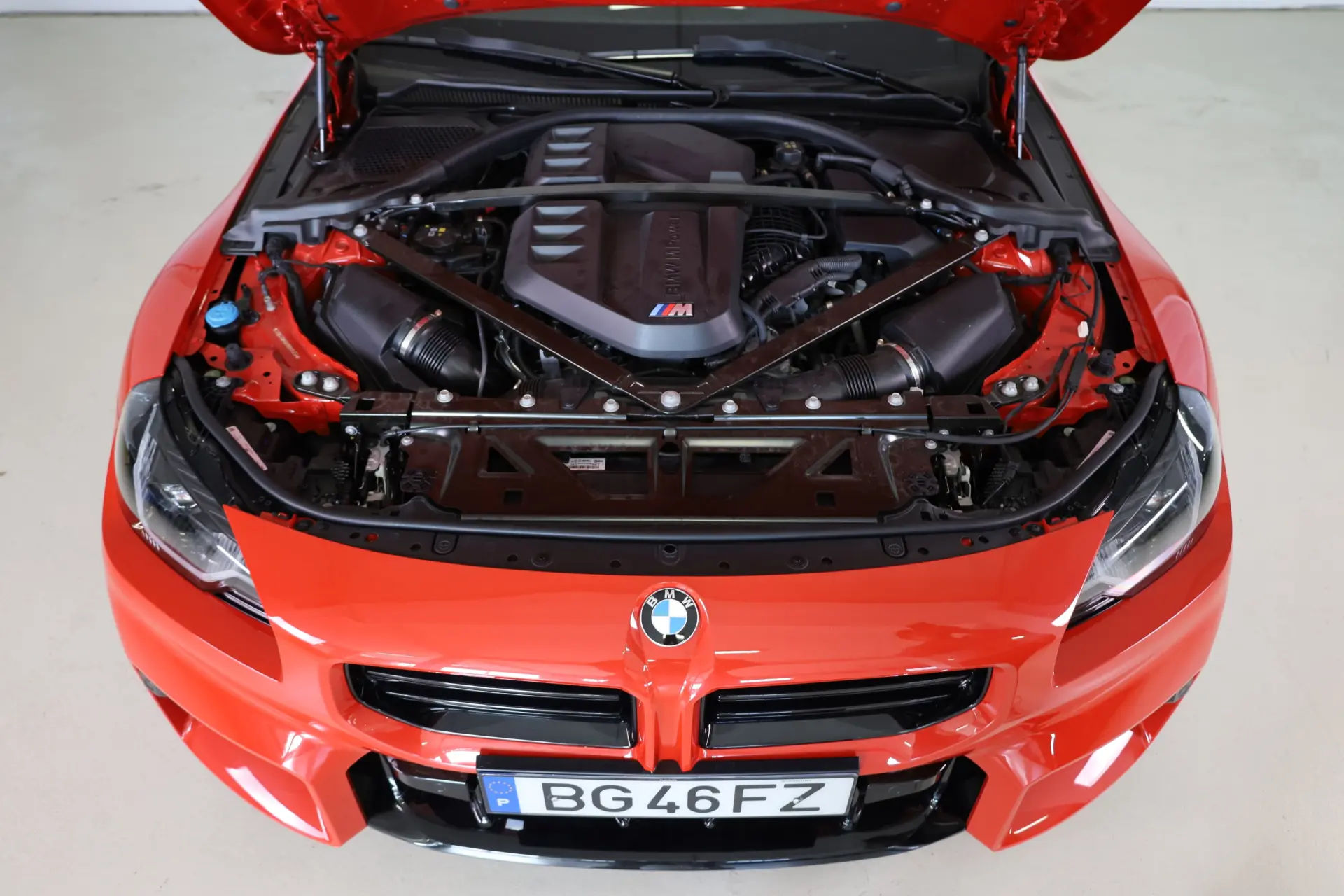 BMW M2 Auto 8
