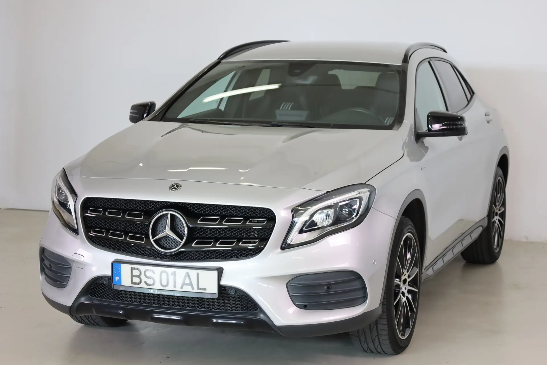 Mercedes-Benz GLA 180 Edition 1 4