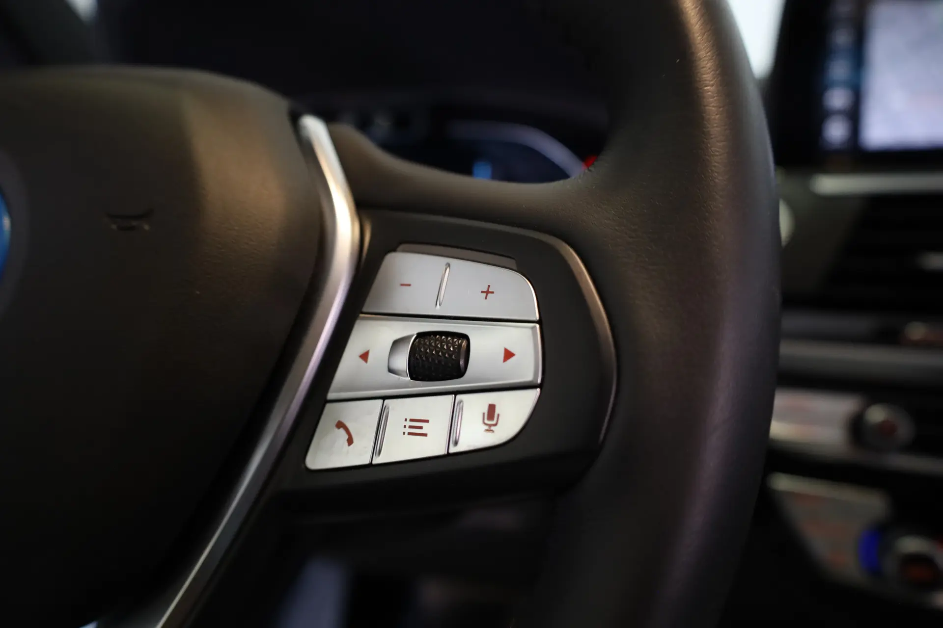 BMW iX3 Inspiring 41
