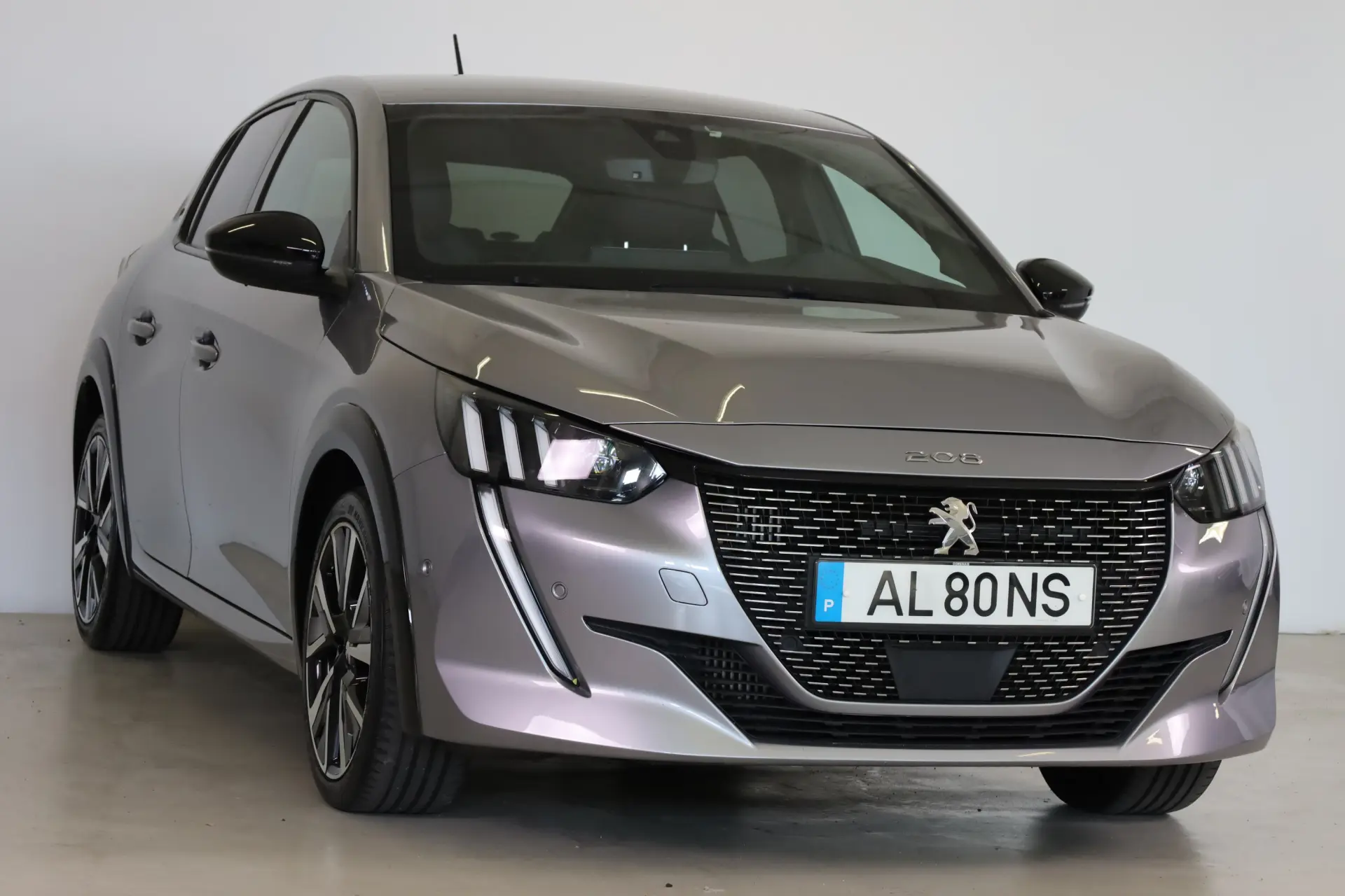 Peugeot 208 1.2 PureTech GT 1