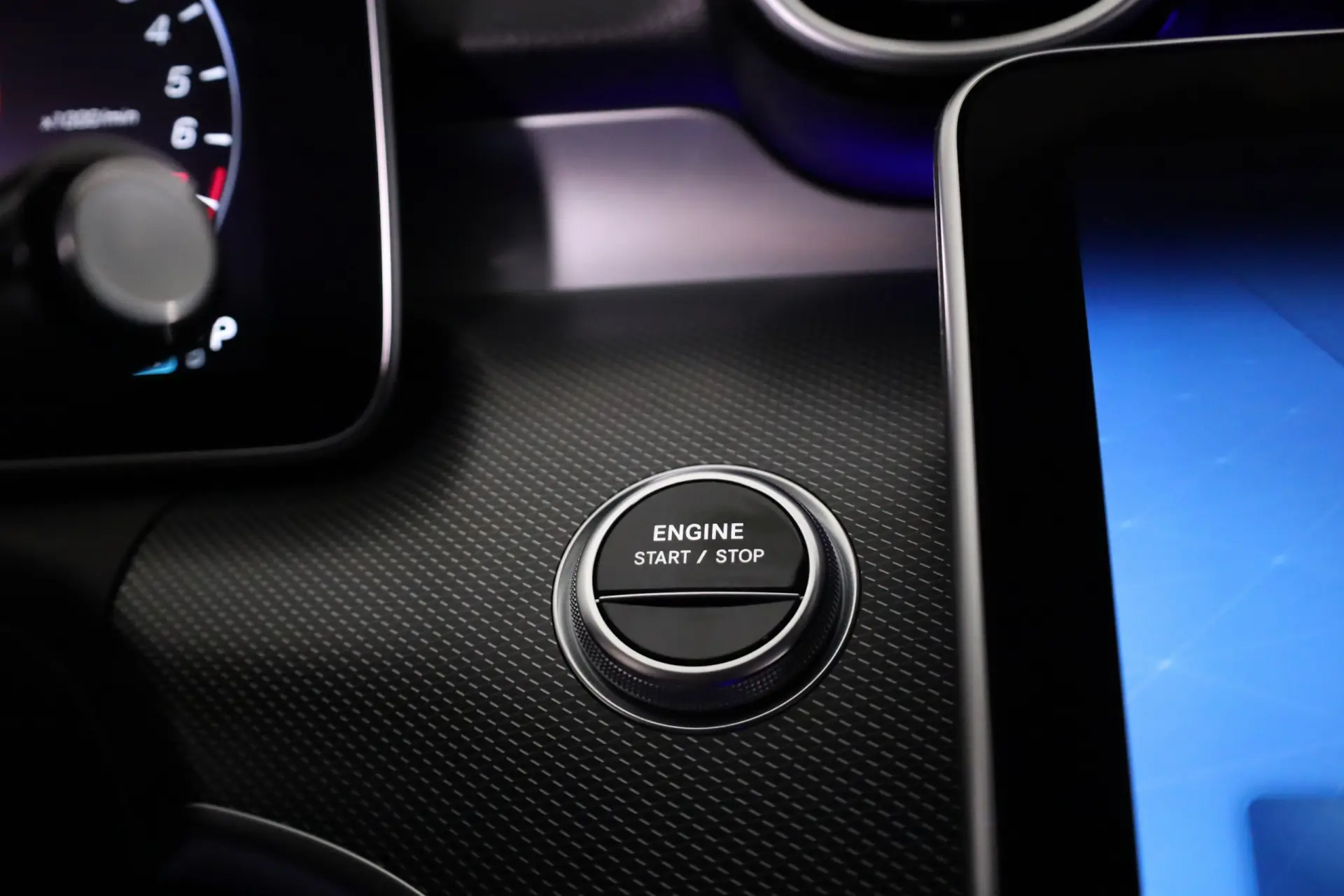 Mercedes-Benz C 300 e T 9G-TRONIC Avantgarde 45