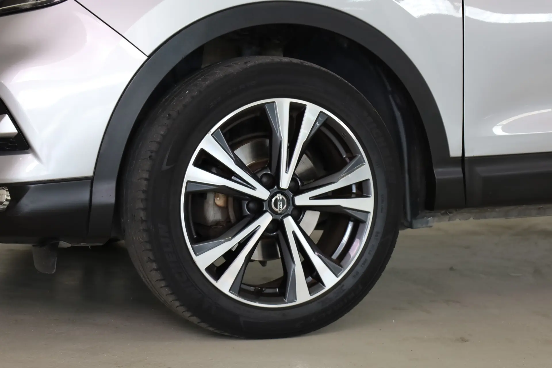 Nissan Qashqai 1.3 DIG-T N-Connecta LED+TT+SKY 13