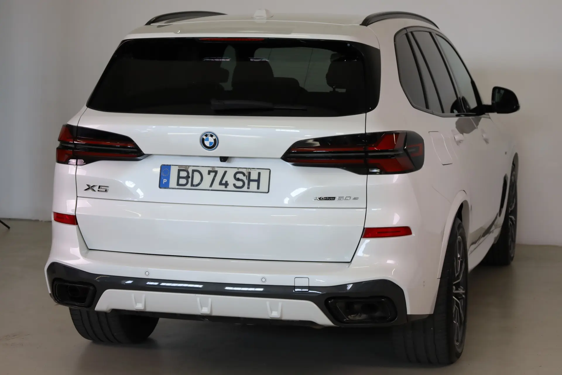 BMW X5 50 e xDrive Pack M Desportivo Pro 23