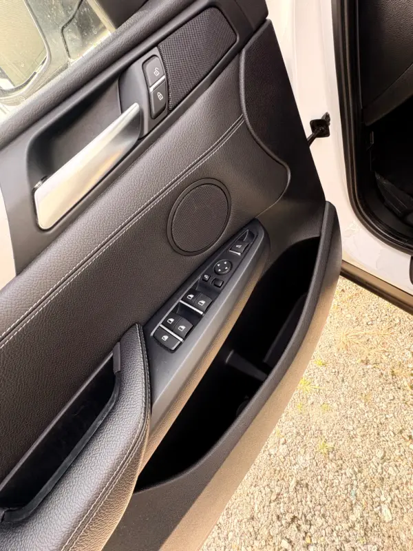 BMW X4 20 d xDrive Advantage Auto 13
