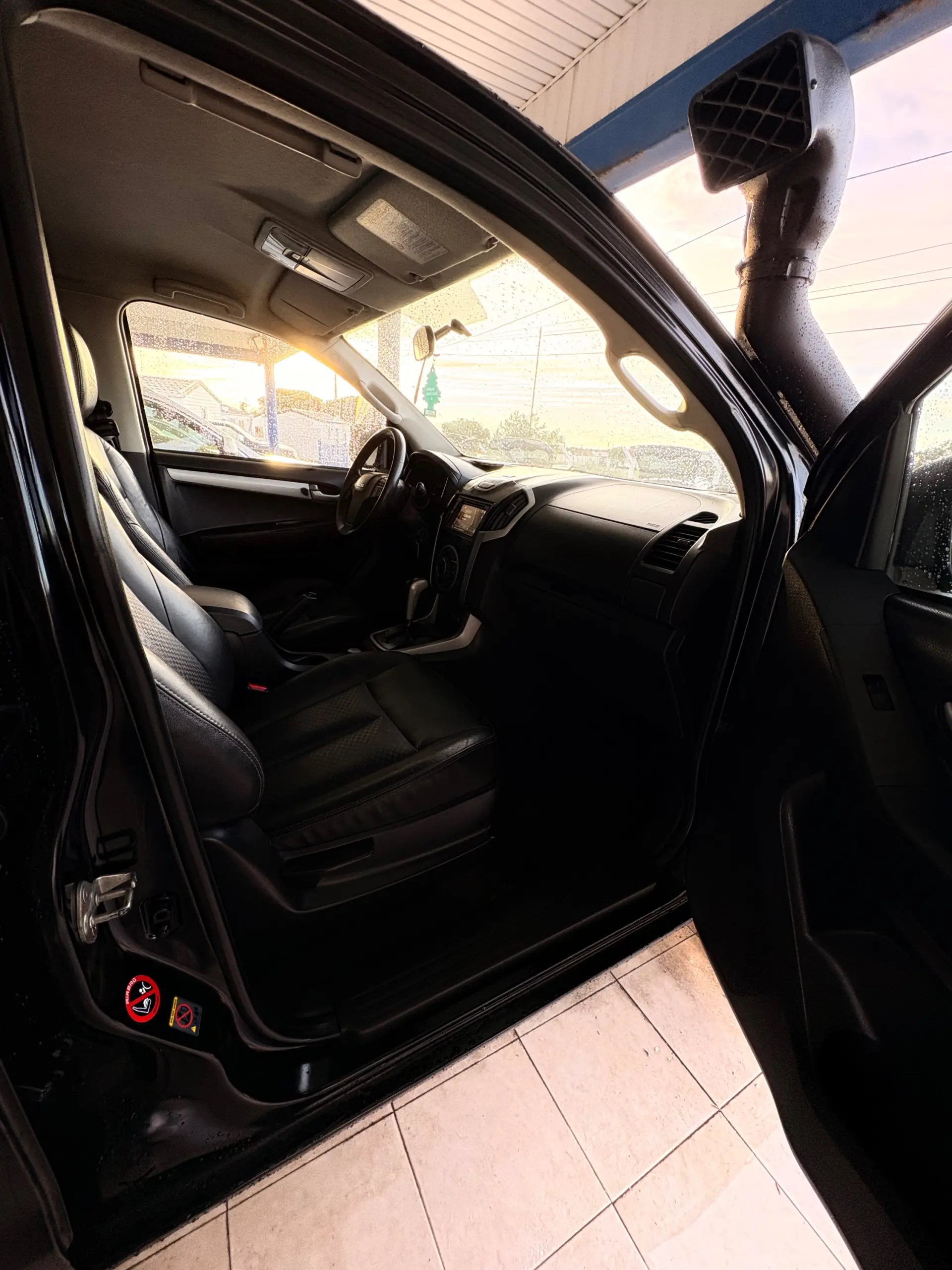 Isuzu D-Max 10