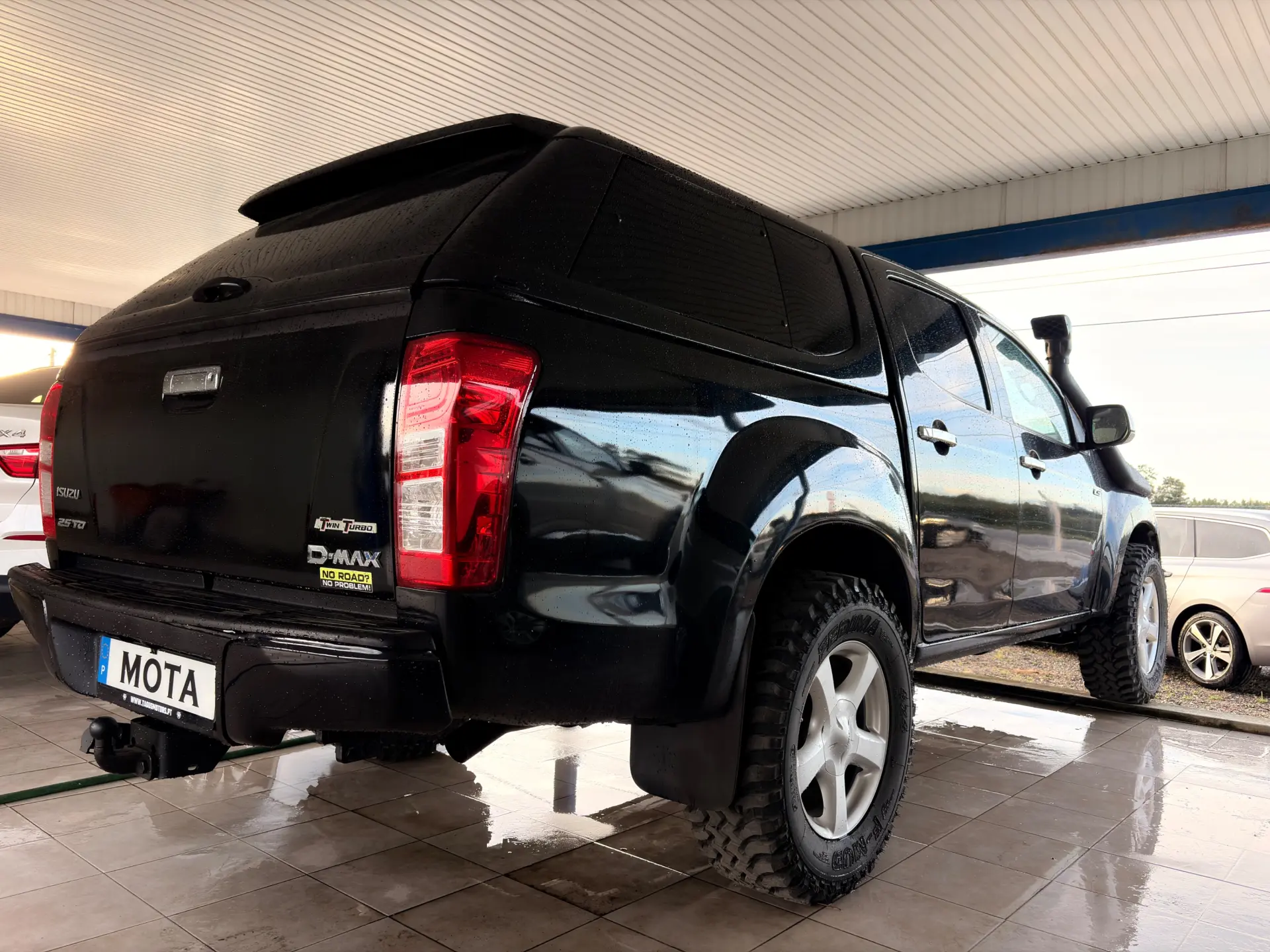 Isuzu D-Max 6