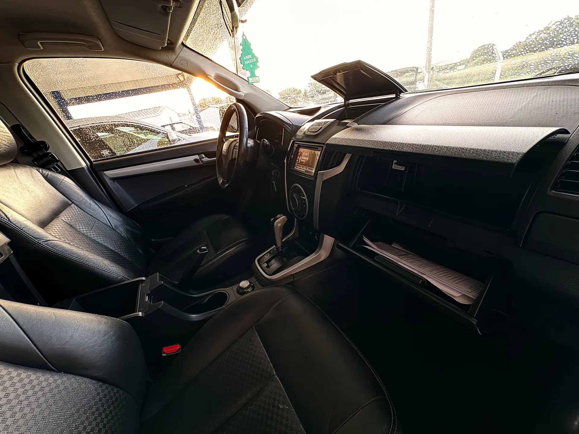 Isuzu D-Max 11