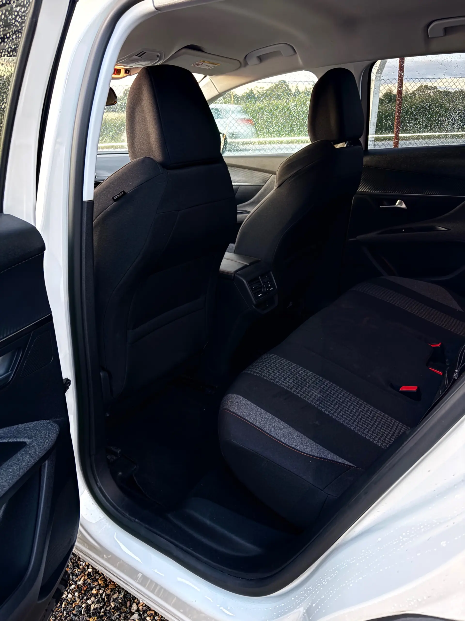 Peugeot 3008 1.5 BlueHDi Active Pack 9