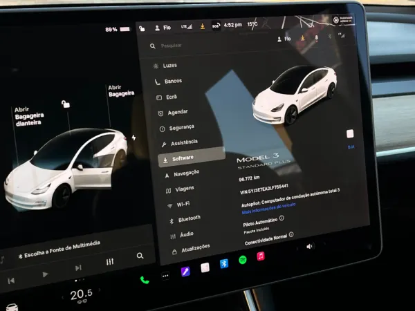 Tesla Model 3 Standard RWD Plus 8