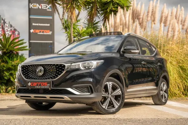 MG ZS Luxury 1