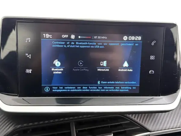 Peugeot 208 1.2 PureTech Active 17