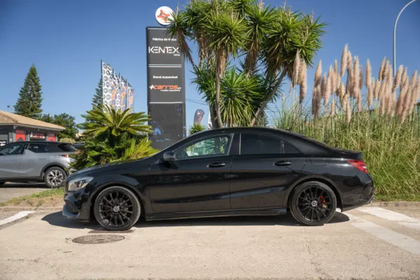 Mercedes-Benz CLA 200 d 7G-DCT AMG Line 6