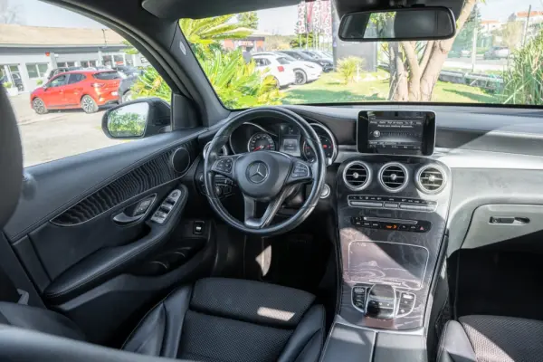 Mercedes-Benz GLC 250 d 4-Matic 11