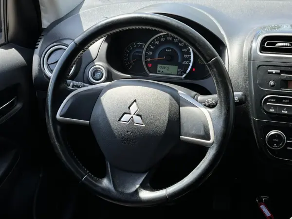 Mitsubishi Space Star 1.2 Intense 10