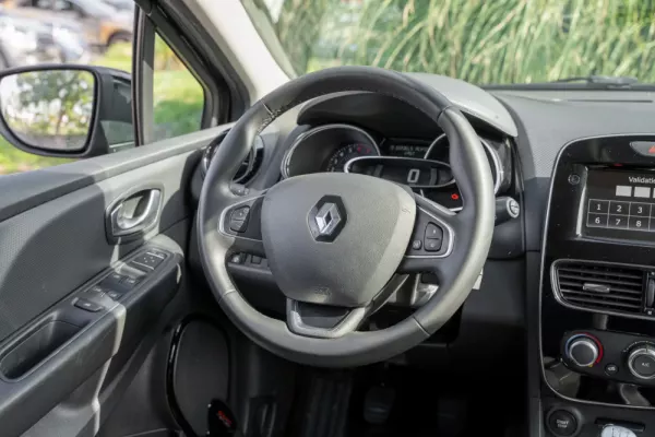 Renault Clio Sport Tourer 0.9 TCe Limited Edition 12