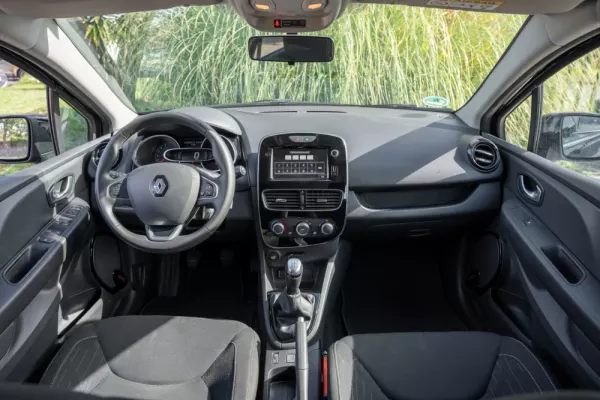 Renault Clio Sport Tourer 0.9 TCe Limited Edition 13