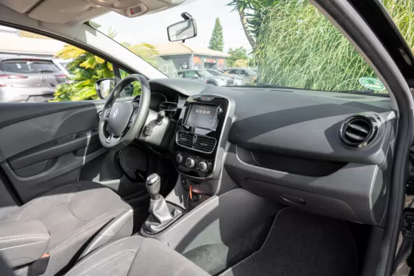 Renault Clio Sport Tourer 0.9 TCe Limited Edition 14