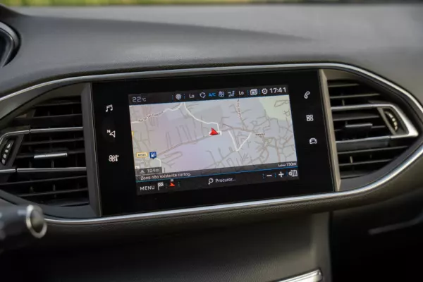 Peugeot 308 SW 1.5 BlueHDi Active EAT8 13