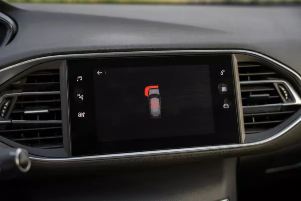 Peugeot 308 SW 1.5 BlueHDi Active EAT8 14