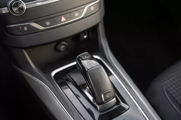 Peugeot 308 SW 1.5 BlueHDi Active EAT8 15