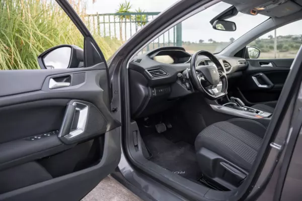 Peugeot 308 SW 1.5 BlueHDi Active EAT8 17