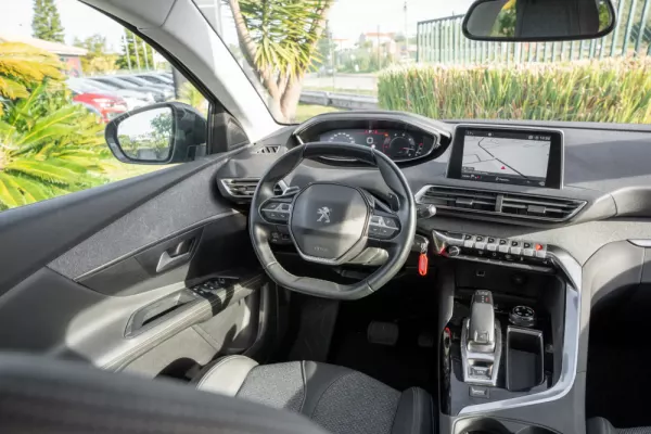 Peugeot 3008 1.5 BlueHDi Allure Pack EAT8 21