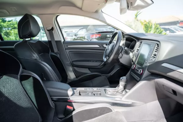 Renault Mégane Sport Tourer 1.5 Blue dCi Bose Edition EDC 19