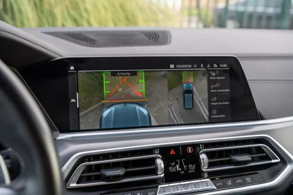 BMW X5 45 e xDrive Pack M 26