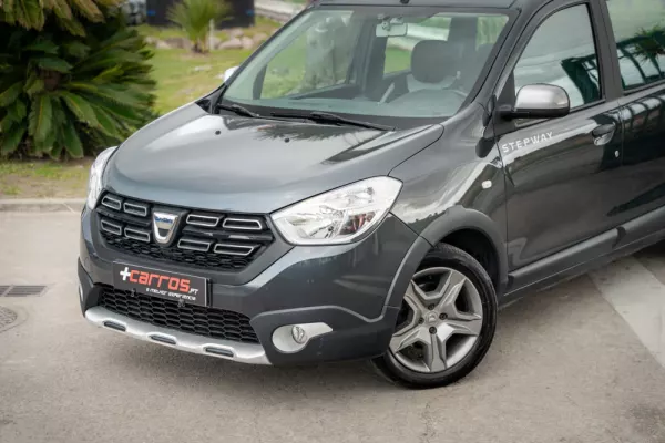Dacia Lodgy 2
