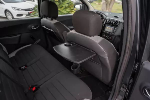 Dacia Lodgy 18
