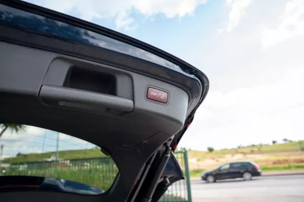 Mercedes-Benz GLA 180 d Style 19