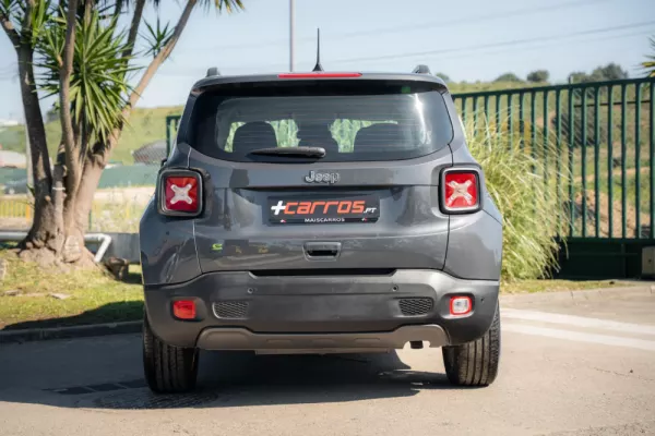 Jeep Renegade 1.5 TG e-Hybrid Longitude DCT 4