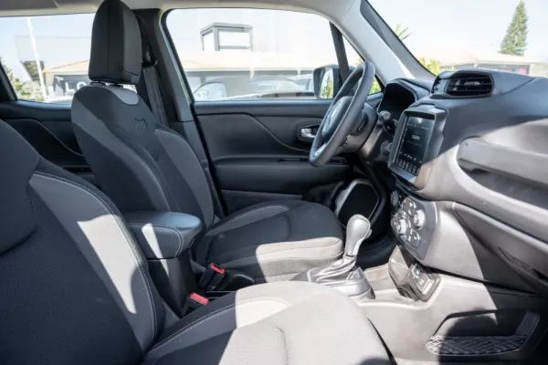 Jeep Renegade 1.5 TG e-Hybrid Longitude DCT 18