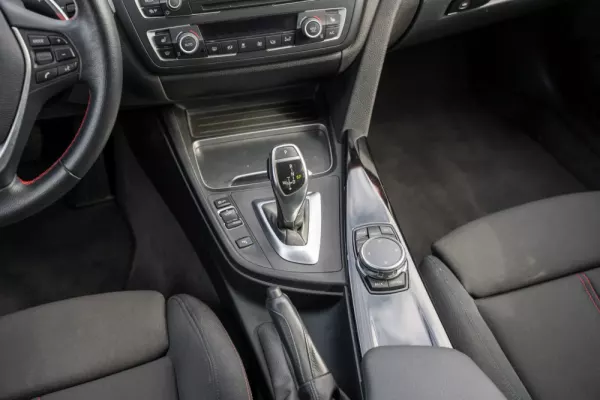 BMW 320 Gran Turismo d GT xDrive Auto 17