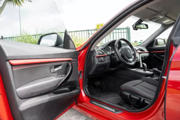 BMW 320 Gran Turismo d GT xDrive Auto 19