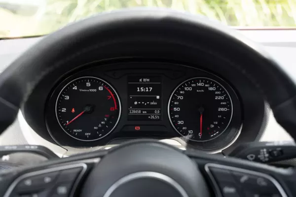 Audi Q2 30 TFSI Advanced 7