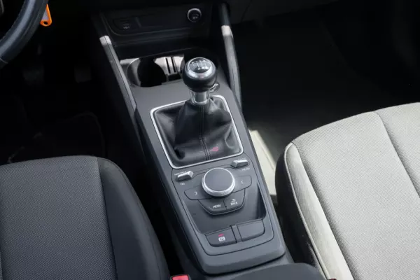 Audi Q2 30 TFSI Advanced 11