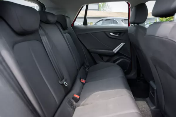 Audi Q2 30 TFSI Advanced 14