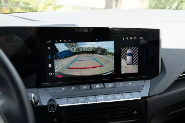 Opel Astra 1.5 D Elegance 12