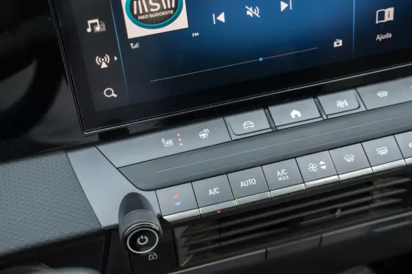 Opel Astra 1.5 D Elegance 13