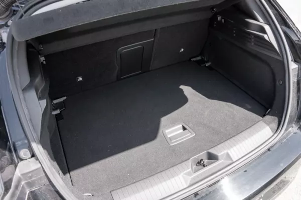 Opel Astra 1.5 D Elegance 19