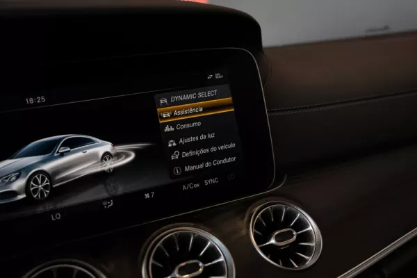 Mercedes-Benz E 220 d AMG Line Aut. 17