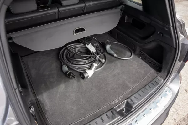 Mercedes-Benz EQB 250 Electric Art 22