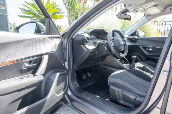 Peugeot 2008 1.5 BlueHDi Active 12