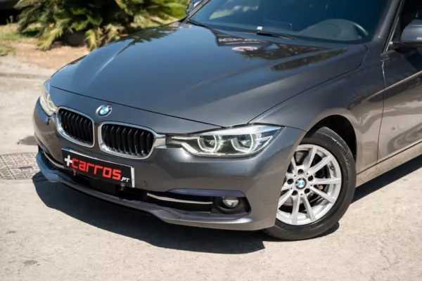 BMW 320 d Touring Line Luxury Auto 2
